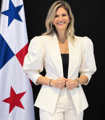 Fotografía Directora Nacional - Katherine Cardoze